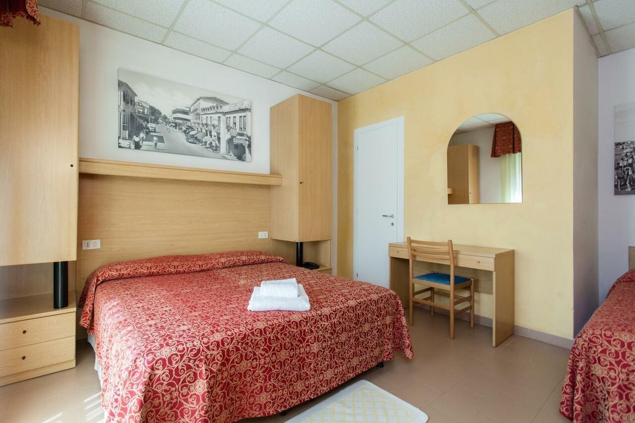Hotel Al Mare Τζεσόλο Λίντο Εξωτερικό φωτογραφία
