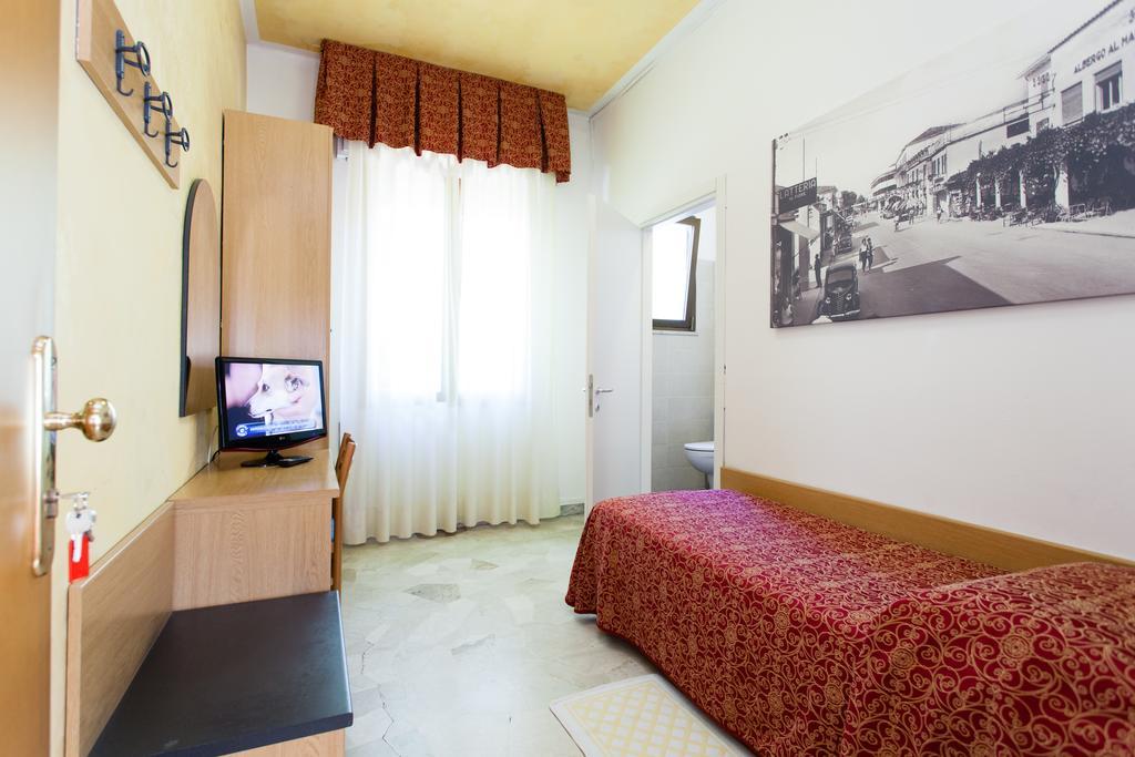Hotel Al Mare Τζεσόλο Λίντο Εξωτερικό φωτογραφία